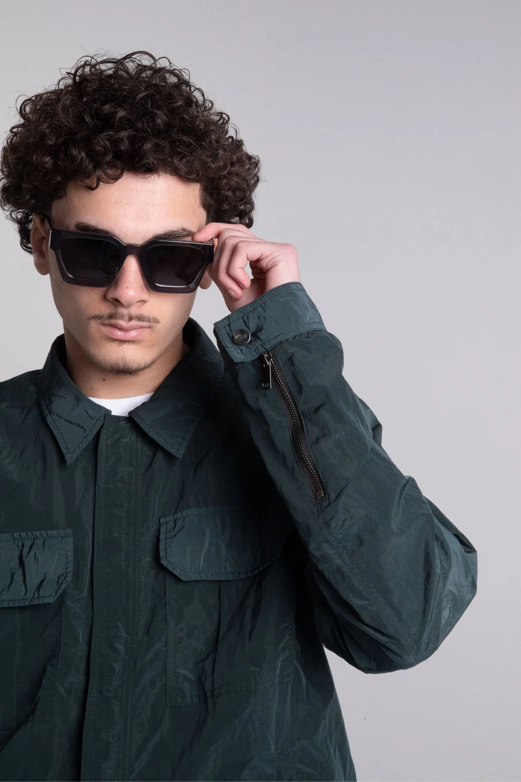 Theta-nylon-Lightweight-bomber-jacket-forestgreen