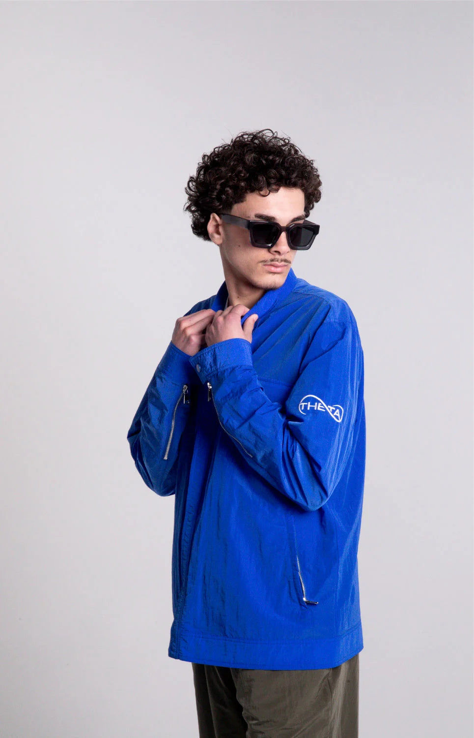 Theta-nylon-Lightweight-bomber-jacket-royal-blue3