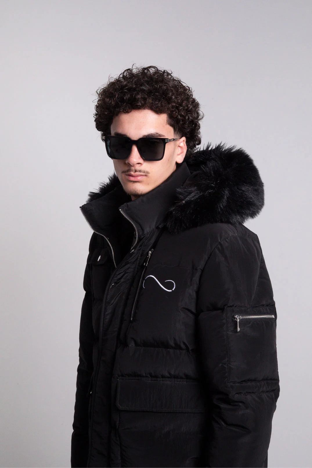 theta-duckdown-puffer-jacket-straight5