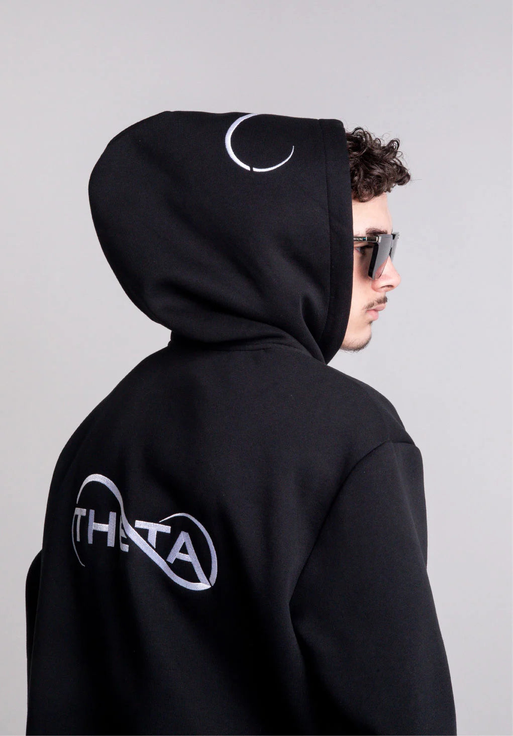 theta-embroidered-heavyweight-tracksuit-black-3